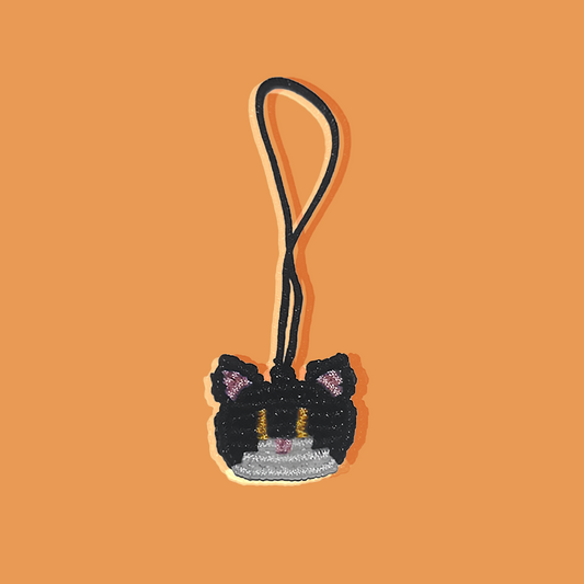 Tuxedo Kitty | Gold Eyes